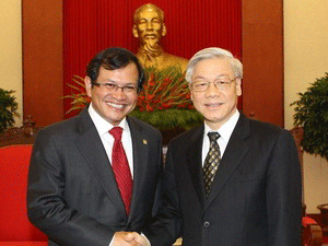 Tổng Bí thư, Chủ tịch Quốc hội Nguyễn Phú Trọng 
tiếp Phó Chủ tịch Hạ viện Indonesia.