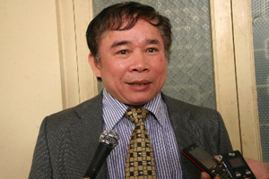 GS.TSKH Bùi Văn Ga.