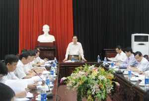Đồng chí Nguyễn Văn Quang, Phó Bí thư TT Tỉnh ủy, Chủ tịch HĐND tỉnh, Trưởng BCĐ thực hiện đề án 61 của tỉnh phát biểu kết luận tại buổi làm việc.