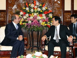 Chủ tịch nước Trương Tấn Sang tiếp Ngài Faris Al-Ani, Đại sứ Iraq tại Việt Nam.