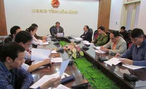 Đồng chí Trần Đăng Ninh – Phó Chủ tịch UBND tỉnh chủ trì hội nghị trực tuyến tại điểm cầu tỉnh ta.