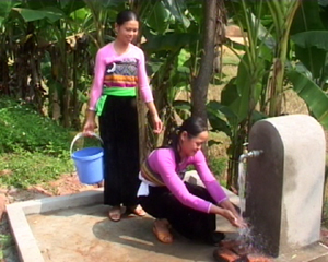 Công trinh nước sạch xã Bao La (Mai Châu) cung cấp nước sạch hợp vệ sinh cho người dân trong xã.