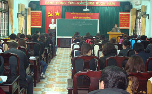 Các học viên tham dự lớp tập huấn.