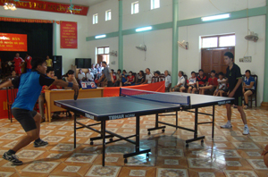 Giải bóng bàn được huyện Đà Bắc tổ chức hàng năm là cơ hội để các VĐV được thi đấu, cọ xát nâng cao trình độ.
