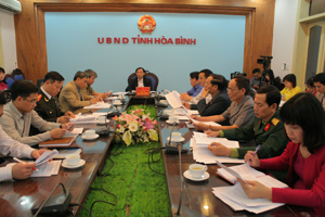 Tại điểm cầu tỉnh ta đồng chí Bùi Văn Khánh, Phó Chủ tịch UBND tỉnh và lãnh đạo các sở, ban, ngành.

