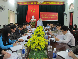 Đồng chí Nguyễn Văn Dũng, Phó Chủ tịch UBND tỉnh phát biểu kết luận buổi làm việc.

