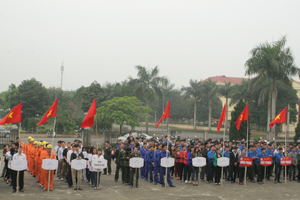 Cao Phong là huyện đầu tiên của tỉnh phát động hưởng ứng Tuần lễ quốc gia về ATVSLĐ - PCCN lần thứ 17, năm 2015.