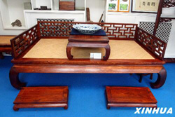 Đồ gỗ Hoàng hoa lê Hải Nam đã được dùng như một sản phẩm cao cấp từ đời Minh.