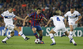 Ibrahimovic gây thất vọng trước các đồng đội cũ, kéo theo sự bế tắc chung của Barca.
