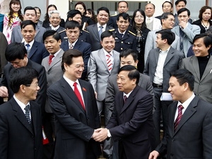 Thủ tướng Nguyễn Tấn Dũng với cử tri quận Hải An, thành phố Hải Phòng.