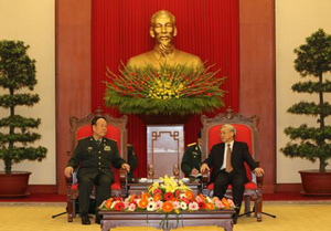 Tổng Bí thư, Chủ tịch QH Nguyễn Phú Trọng tiếp Phó Chủ tịch Quân Ủy T.Ư Trung Quốc Quách Bá Hùng.