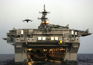 Tàu đổ bộ USS Essex lớp Wasp của Mỹ - Ảnh: US Navy