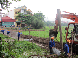 Công trình xây dựng trụ sở UBND phường Đồng Tiến đã hoàn tất việc khoanh vùng khu vực thi công trên diện tích đã được cấp giấy CNQSDĐ.