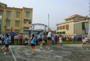 Một trận thi đấu ở nội dung bóng chuyền nữ tại giải.