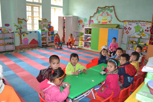 Trường mầm non xã Bắc Sơn (Tân Lạc) được đưa vào sử dụng, góp phần nâng cao chất lượng chăm sóc, giáo dục trẻ em.

