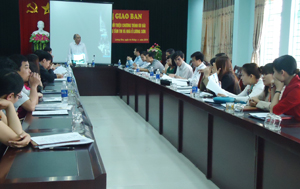 Công ty CP Đông Dương triển khai chương trình khuyến mại đối với gia đình chính sách trên địa bàn huyện Lương Sơn.