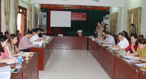Đồng chí Nguyễn Văn Quang, Phó Bí thư TT Tỉnh ủy, Chủ tịch HĐND tỉnh phát biểu tại hội thảo.