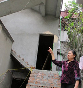 Công trình nhà ở của gia đình bà Quách Thị Biền bị đình chỉ xây dựng để chờ kết luận của các cơ quan chức năng. Ảnh: P.V