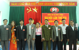 BCH Đảng bộ xã Hiền Lương nhiệm kỳ 2015 – 2020 ra mắt đại hội.

