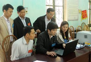 Việc ứng dụng CNTT trong kiểm phiếu tại Đại hội Đảng bộ xã Hiền Lương nhiệm kỳ 2015 - 2020 đã giúp việc kiểm phiếu diễn ra nhanh chóng, chính xác.