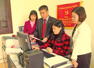 Ban Tuyên giáo Huyện ủy Cao Phong chú trọng xây dựng kế hoạch, nội dung tuyên truyền cho cuộc bầu cử.