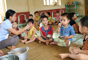 Trường mầm non Đồng Môn góp phần nâng cao tỷ lệ huy động trẻ em ra lớp.
