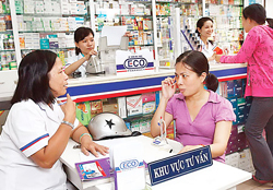 Bệnh nhân được tư vấn mua thuốc và sử dụng thuốc tại chuỗi nhà thuốc ECO