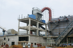 Dự án xi măng Hòa Bình đầu tư tại KCN Nam Lương Sơn đang được gấp rút thi công phấn đấu chạy thử tải vào tháng 6/2010
