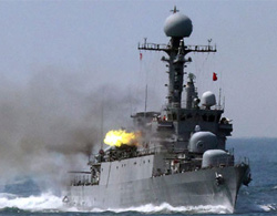 Tàu Hàn Quốc nổ súng trong cuộc tập trận hôm nay