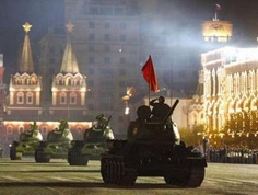 Nga diễn tập chuẩn bị lễ diễu binh ngày 9.5 trên quảng trường Đỏ.