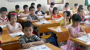Giờ học của lớp 1A10 Trường tiểu học Đoàn Thị Điểm, Hà Nội. Học sinh muốn vào lớp 1 trường này năm học tới sẽ phải tham gia kỳ thi tuyển sinh ngày 28-5