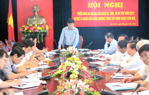 Đồng chí Nguyễn Văn Dũng, Phó Chủ tịch UBND tỉnh phát biểu chỉ đạo tại hội nghị.
