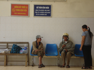 Nhờ làm tốt công tác tuyên truyền, huyện Mai Châu không còn tình trạng người hút thuốc lá trong khuôn viên Bệnh viện Đa khoa huyện.


