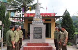 Các CCB phường Thái Bình (TPHB) luôn tự hào về truyền thống  Trung đoàn Tây Tiến và con đường, Tượng đài Tây Tiến trên địa bàn phường.