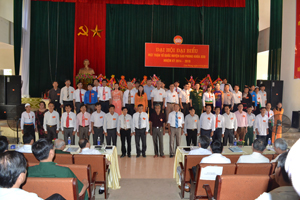 UBMTTQ huyện Cao Phong khóa XXII, nhiệm kỳ 2014 – 2019 ra mắt Đại hội.