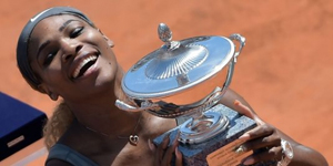 Serena Williams bảo vệ thành công ngôi vô địch tại Rome.