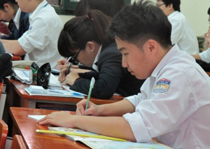 Học sinh trường THPT Chu Văn An, Hà Nội trong giờ học (Ảnh minh họa - Xuân Hà)