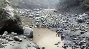 Lở đất đã chặn dòng sông Kali Gandaki. (Ảnh: BBC)