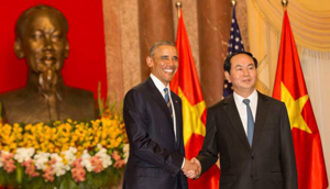 Chủ tịch nước Trần Đại Quang và Tổng thống Obama trong cuộc gặp ngày 23.5. Ảnh Đàm Duy