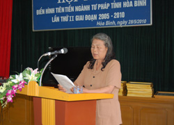 Bà Tạ Thị Toán là một trong những điển hình tiên tiến của ngành tư pháp tỉnh trong giai đoạn 2005 - 2010