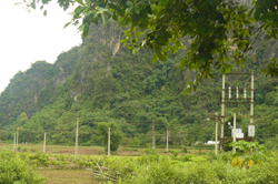 Hệ thống HTX dịch vụ điện năng trên địa bàn huyện Yên Thủy cơ bản được đầu tư hạ tầng tốt đảm bảo cung ứng điện an toàn cho nhân dân