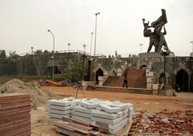 Công trình tượng đài chiến thắng Điện Biên đã phải đại tu ngay sau khi hoàn thành không lâu.
