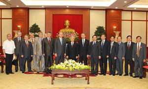Tổng Bí thư, Chủ tịch Quốc hội Nguyễn Phú Trọng tiếp đoàn đại biểu Hội đồng An ninh Liên bang Nga