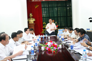 Đồng chí Đinh Duy Sơn, Phó Chủ tịch HĐND tỉnh phát biểu kết luận buổi kiểm tra.