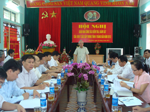 Đồng chí Nguyễn Minh Quang, Chủ nhiệm UBKT Tỉnh ủy phát biểu chỉ đạo tại buổi giao ban.