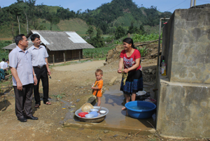 Công trình nước sạch được Nhà nước đầu tư, góp phần cải thiện  cuộc sống của nhân dân xã Pà Cò.