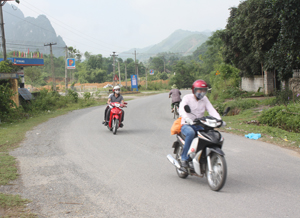 Đường giao thông thuận tiện góp phần tạo điều kiện cho xã Trường Sơn (Lương Sơn) sớm hoàn thiện chương trình NTM.