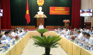 Đồng chí Nguyễn Văn Quang, Chủ tịch UBND tỉnh kết luận hội nghị.

 


