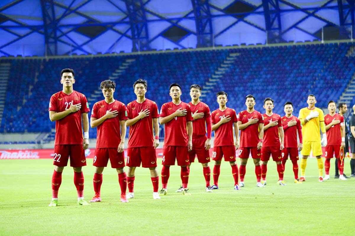 HLV Hoàng Anh Tuấn tự hào vì vô địch với đội hình trẻ nhất U23 Đông Nam Á -  VnExpress Thể thao