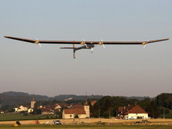 Chiếc máy bay Solar Impulse